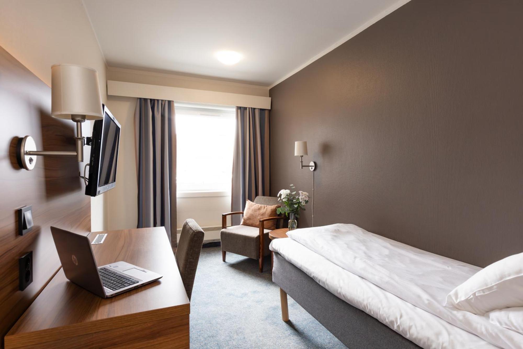 Thon Partner Hotel Backlund Levanger Esterno foto