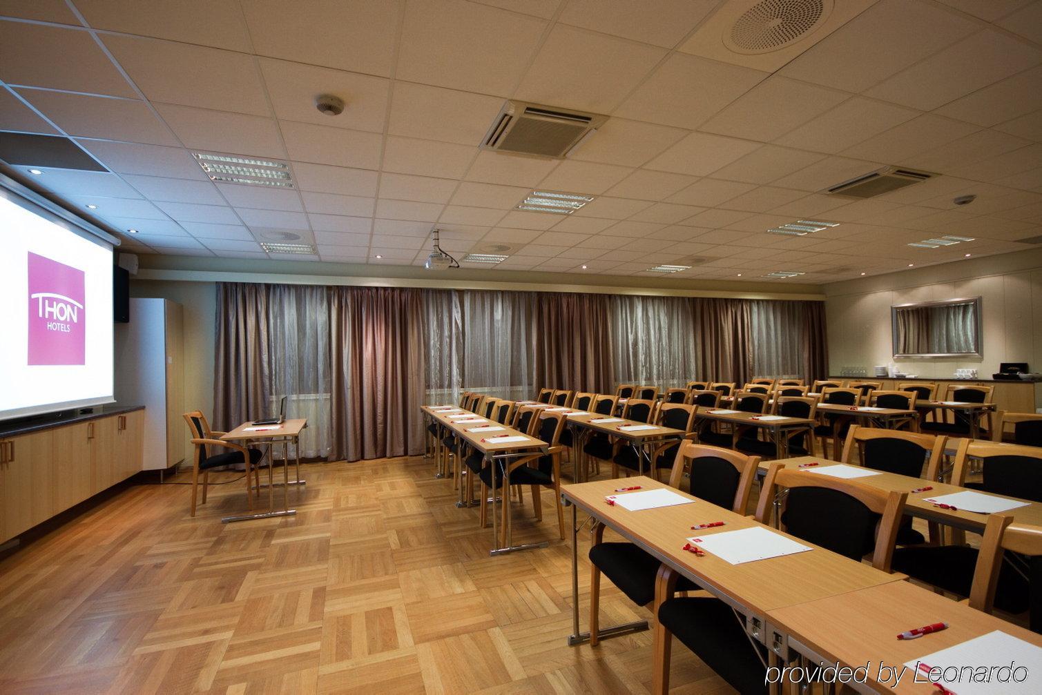Thon Partner Hotel Backlund Levanger Esterno foto
