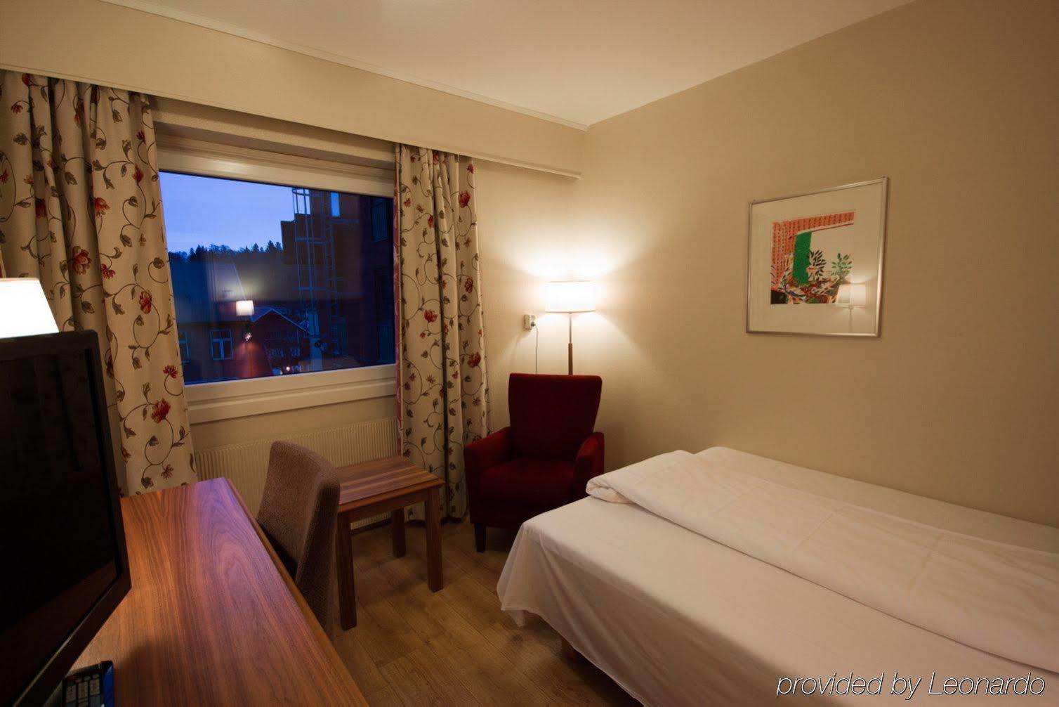 Thon Partner Hotel Backlund Levanger Esterno foto