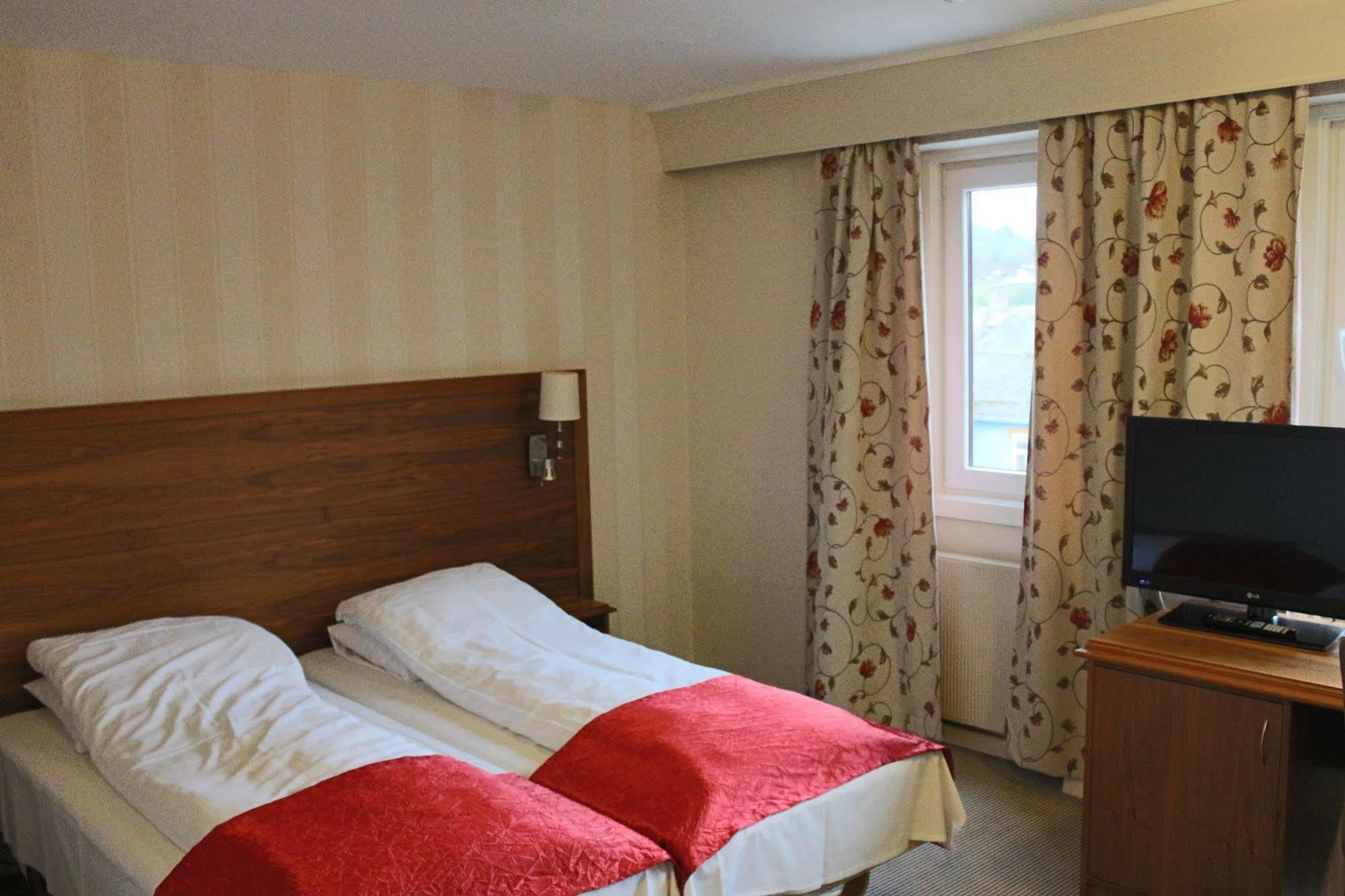 Thon Partner Hotel Backlund Levanger Esterno foto